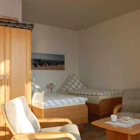 Gaestehaus-gorch-fock-wohnung-5-mit-direktem-meerblick Wyk auf Föhr